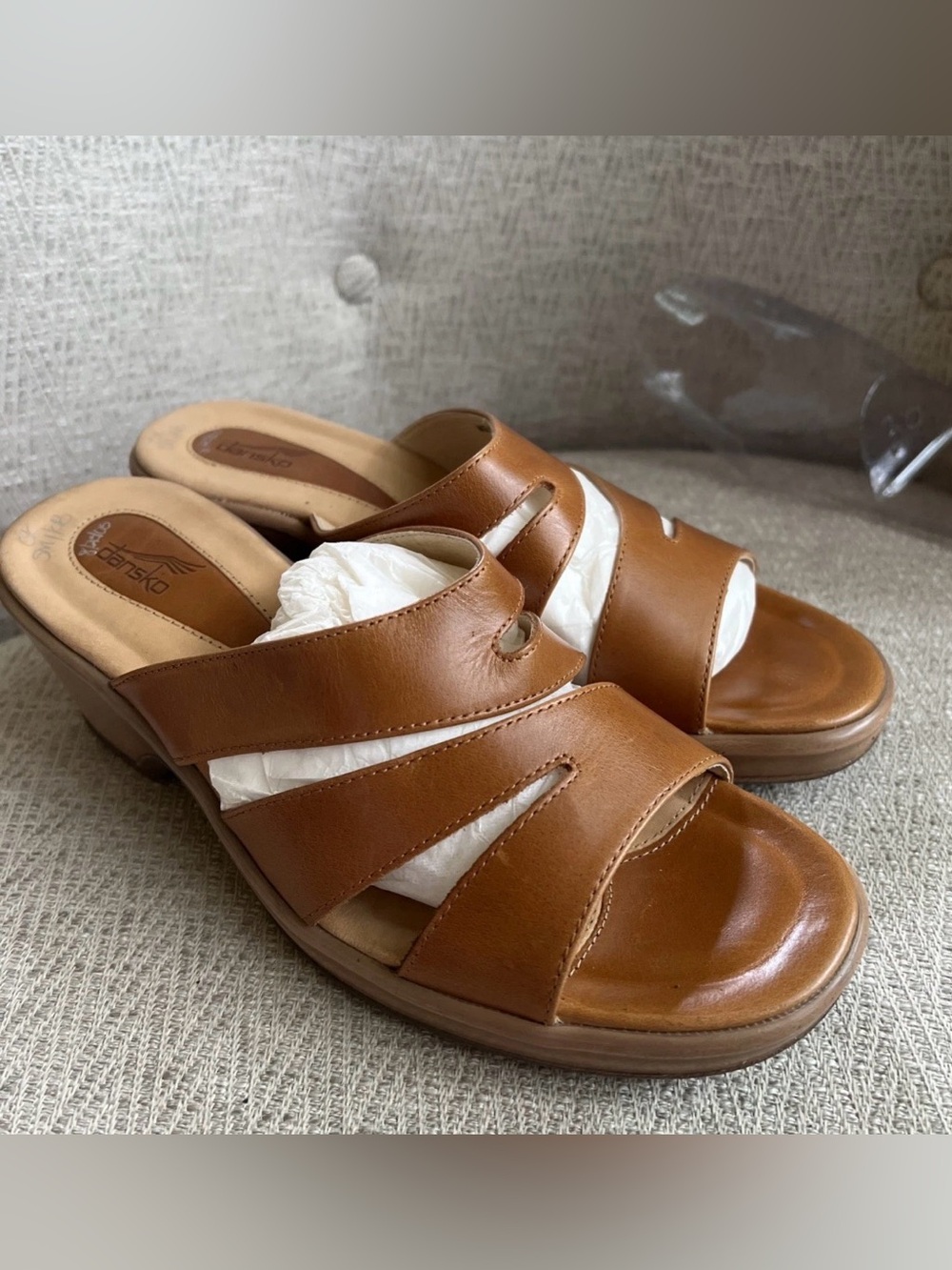 NEW Dansko Avril Cut Out Sandal 7.5-8 38 brown cognac camel calf Slip On